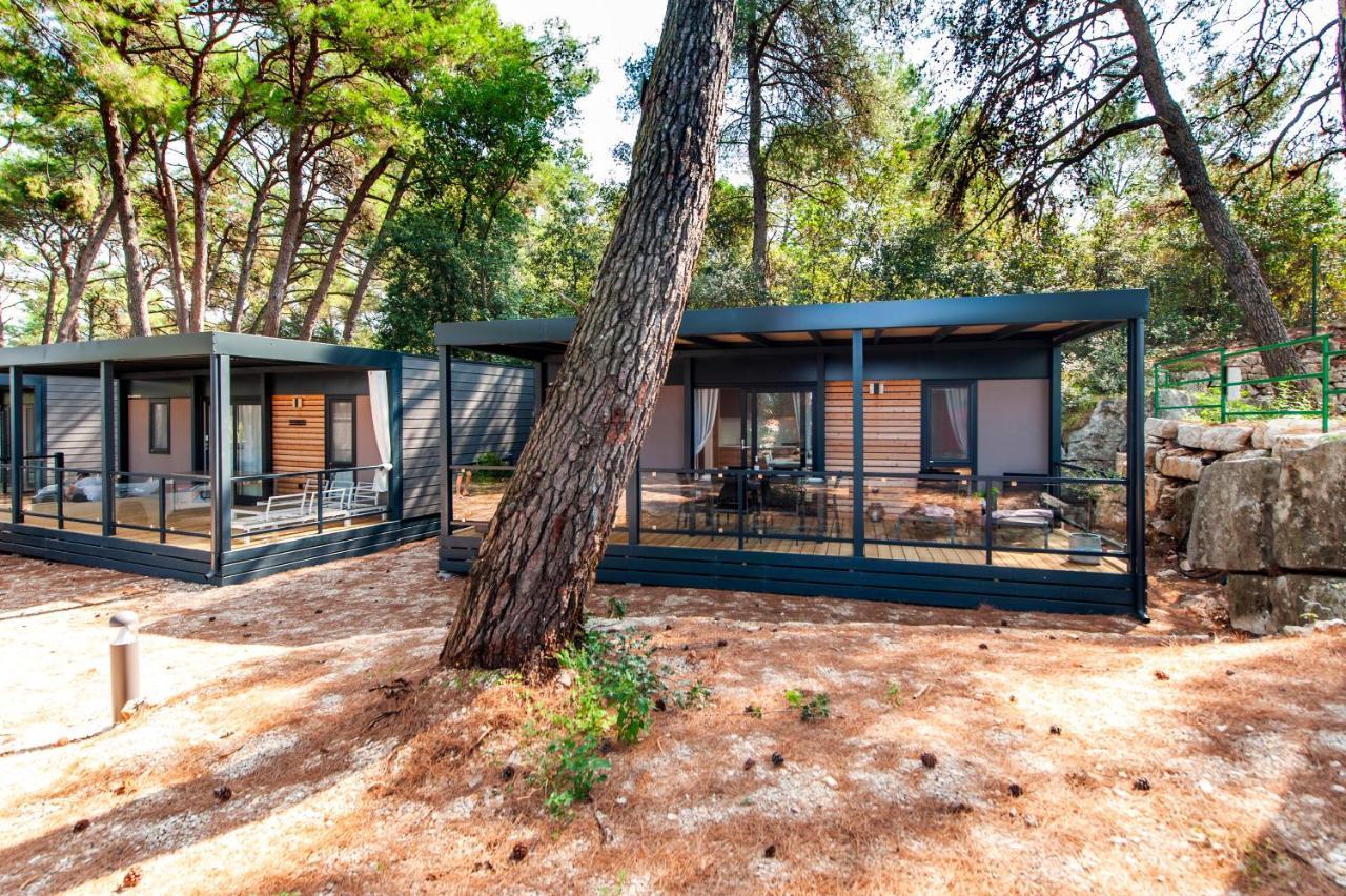 Fantasea Mobile Home Porton Biondi Rovinj Exterior photo